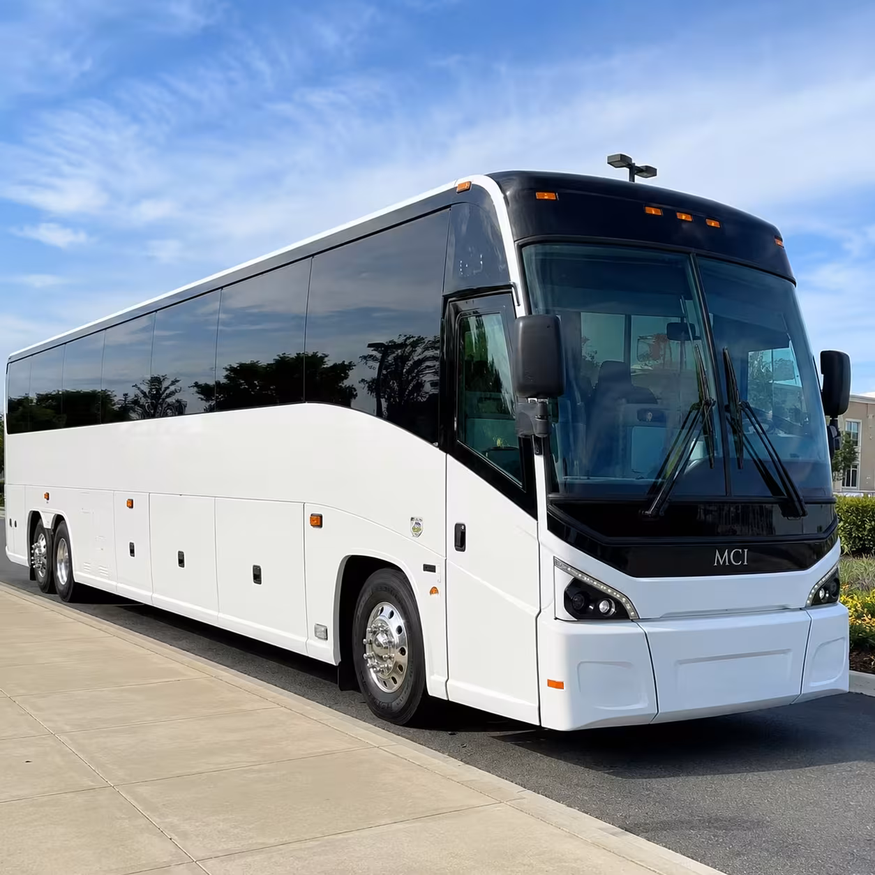 deltona bus rentals to orlando international airport
