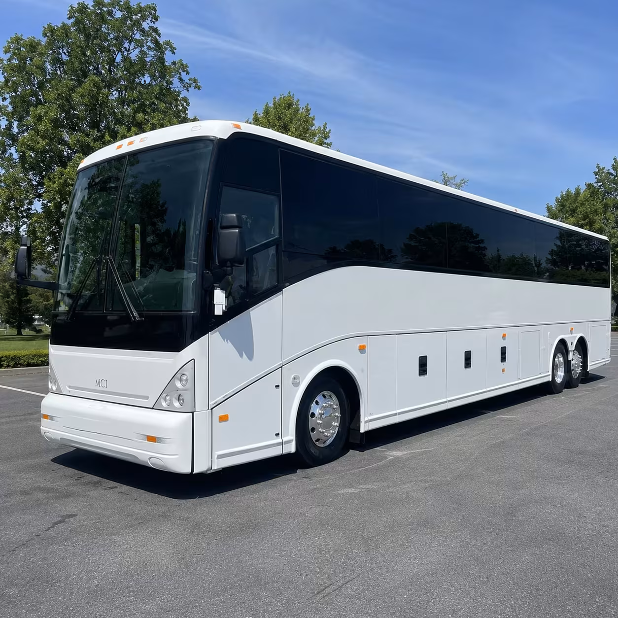 deltona charter bus rentals for school groups and teams
