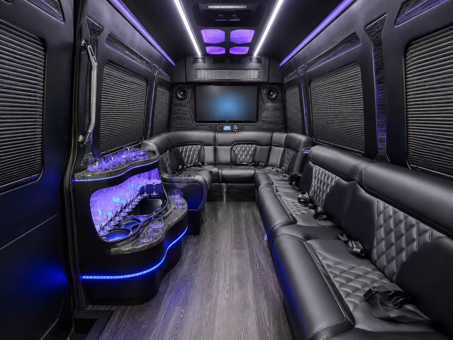 deltona corporate event transportation for team outings
