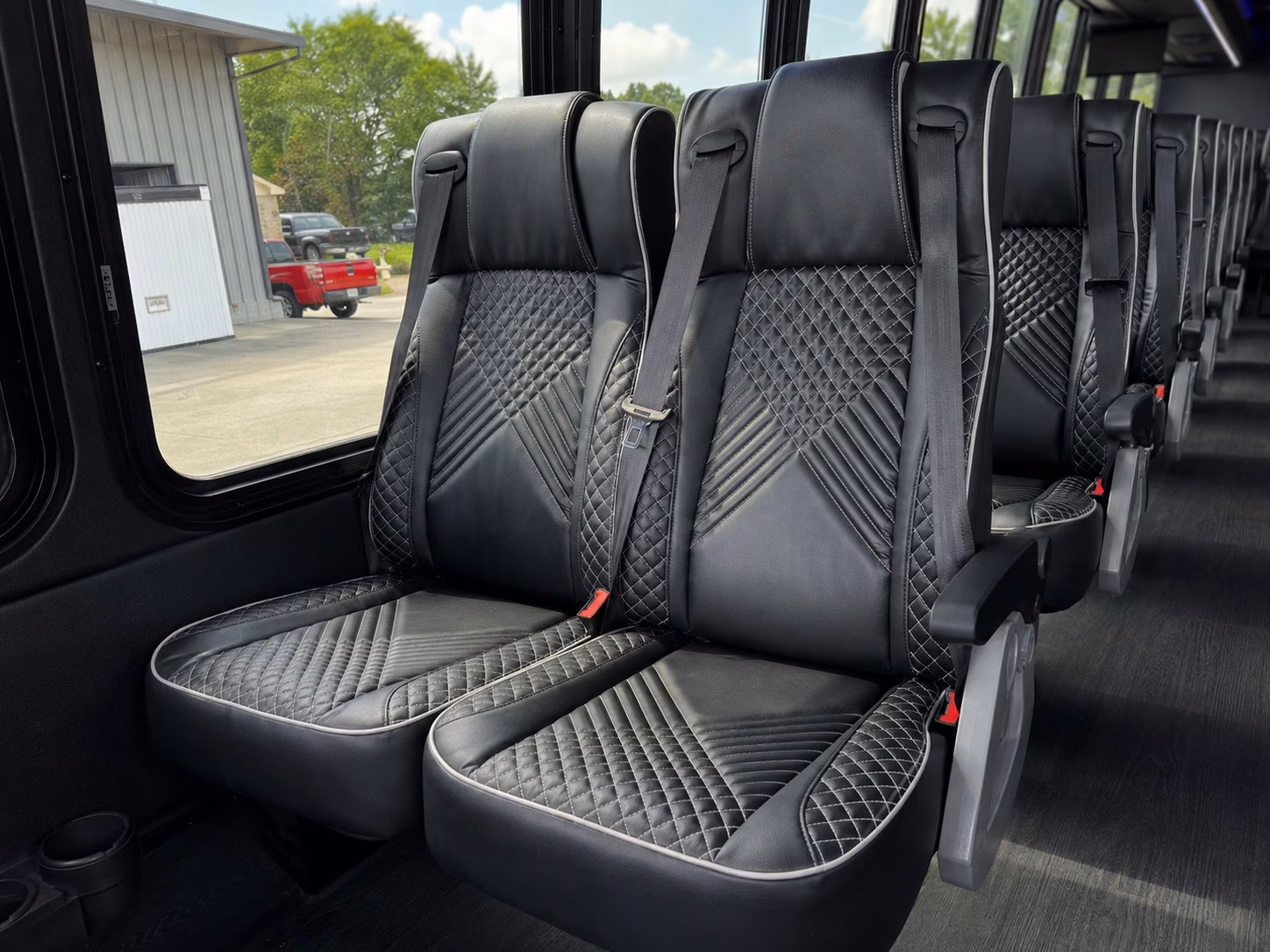 how the bus type you choose changes charter bus prices in deltona florida