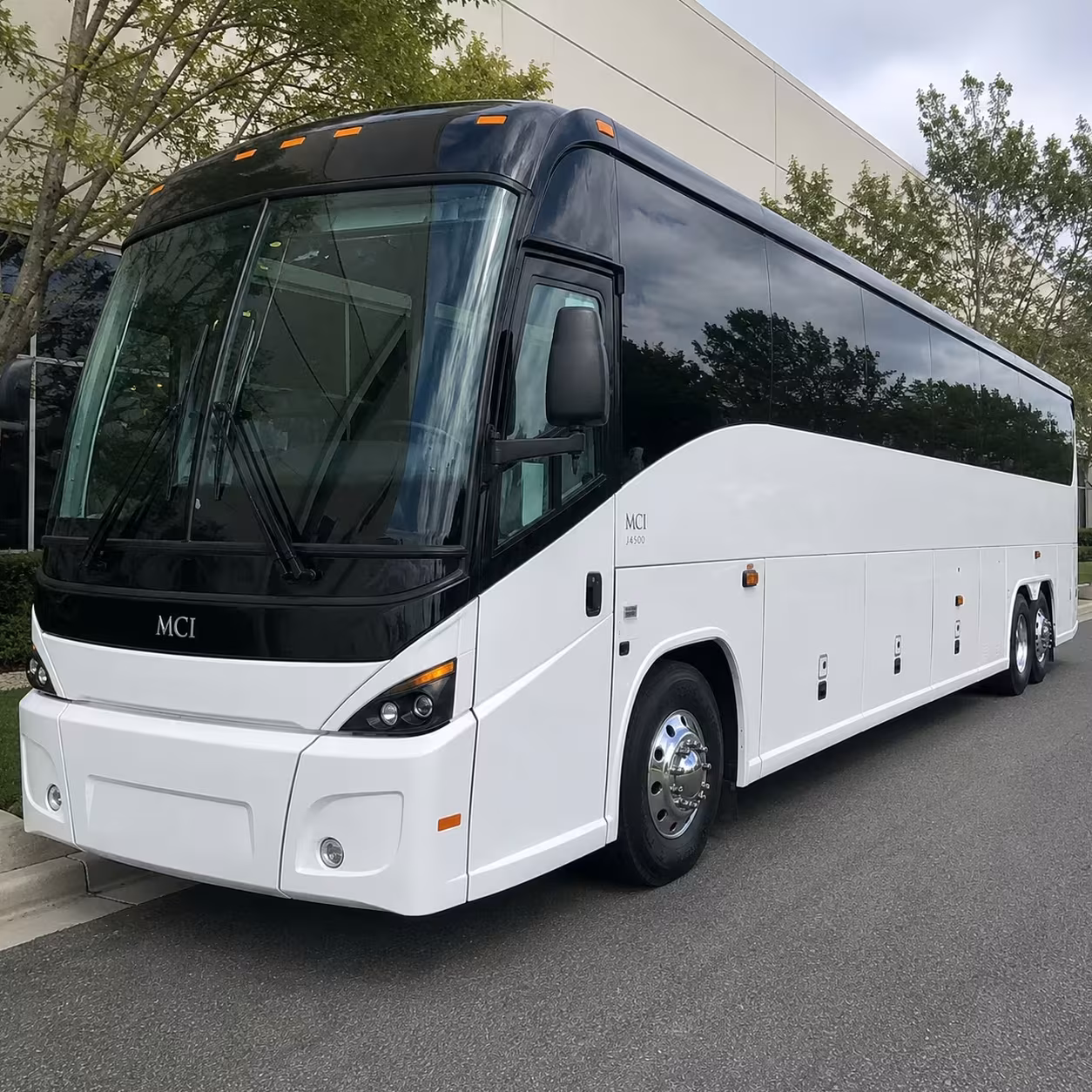 prom charter buses near deltona pine ridge and university high