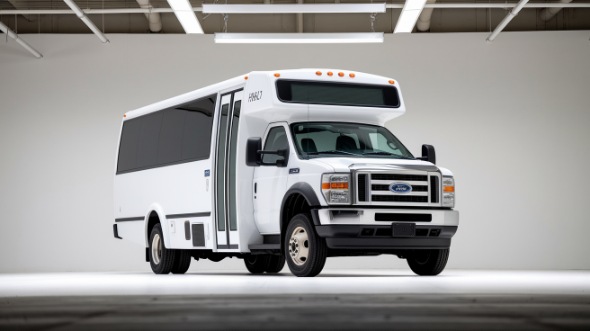15 passenger minibus deltona